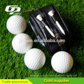 Weißer Palstice Golf Wiffle Ball mit Löchern für Training